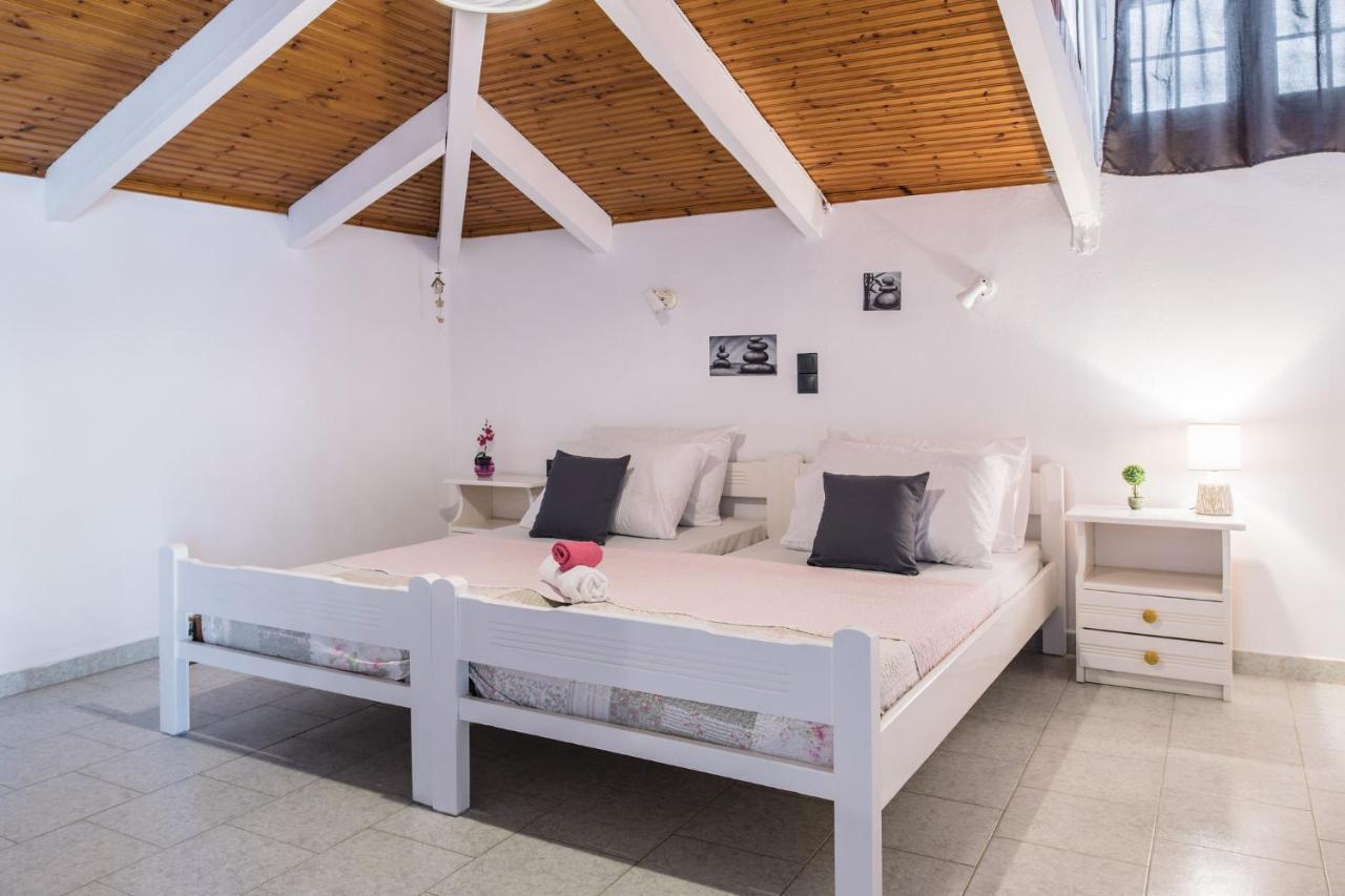 Villa Corali Apartments Sea Breath & Pool أمودي المظهر الخارجي الصورة