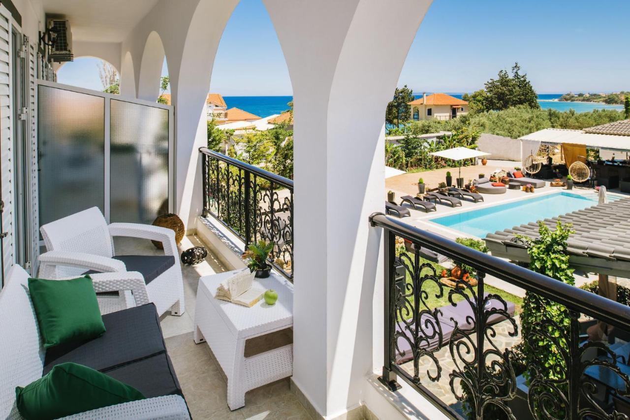 Villa Corali Apartments Sea Breath & Pool أمودي المظهر الخارجي الصورة